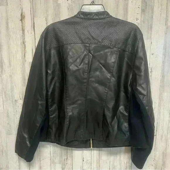 Ivanka Trump Black Moto Jacket Size 1X Gold Accent Button And Zippers - Picture 5 of 11